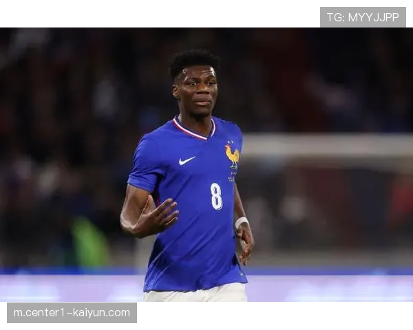 楚阿梅尼皇马防守覆盖出色 法国中场屏障世界杯淘汰赛阶段价值关键